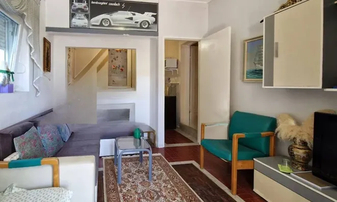Недвижимость One-room apartment in Ičići: 1