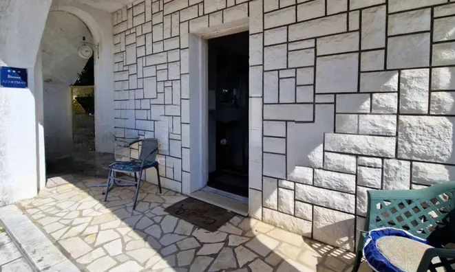 Недвижимость One-room apartment in Ičići: 29