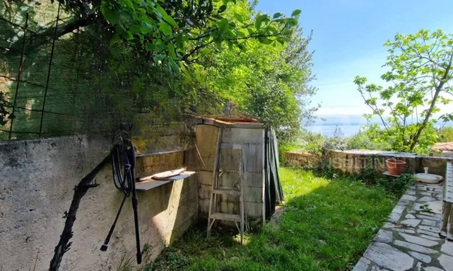 Недвижимость One-room apartment in Ičići: 33