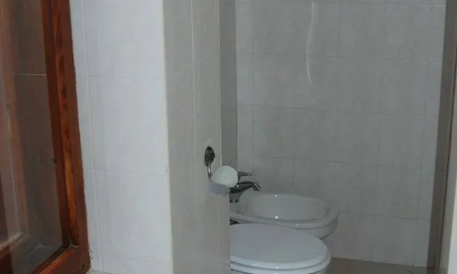 Недвижимость Three-room apartment in the Center: 12