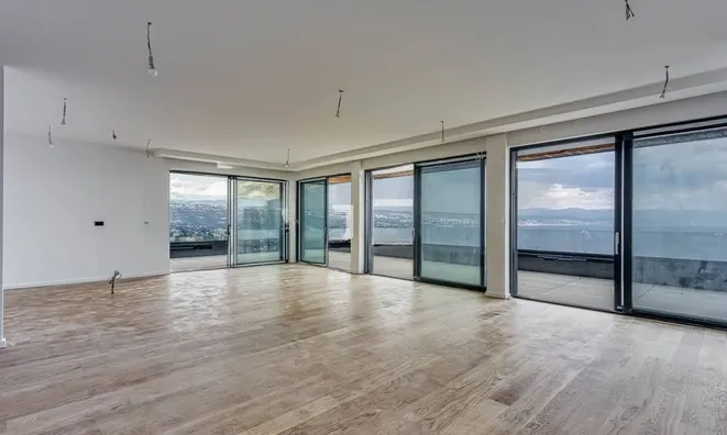 Недвижимость Apartment in the center of Opatija: 8