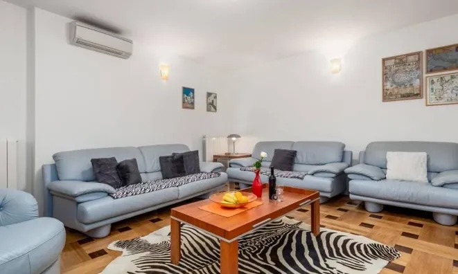 Недвижимость Жилой дом 420 м², Центр, Опатия: 10