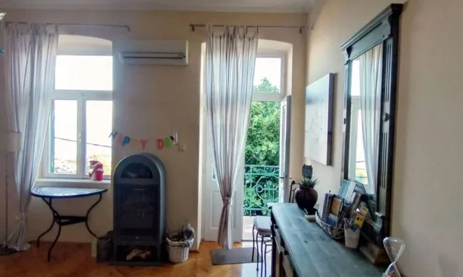 Недвижимость Two-room apartment in the center: 3