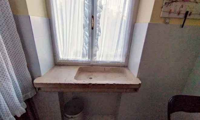 Недвижимость Two-room apartment in the center: 5