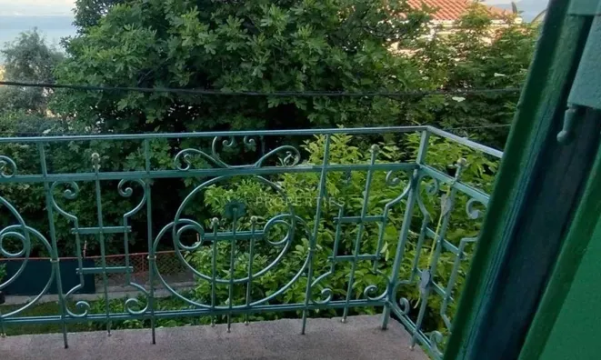 Недвижимость Two-room apartment in the center: 12