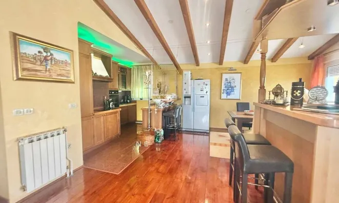 Недвижимость Family House Toshina, Opatija: 5
