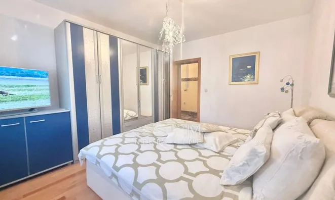 Недвижимость Family House Toshina, Opatija: 8
