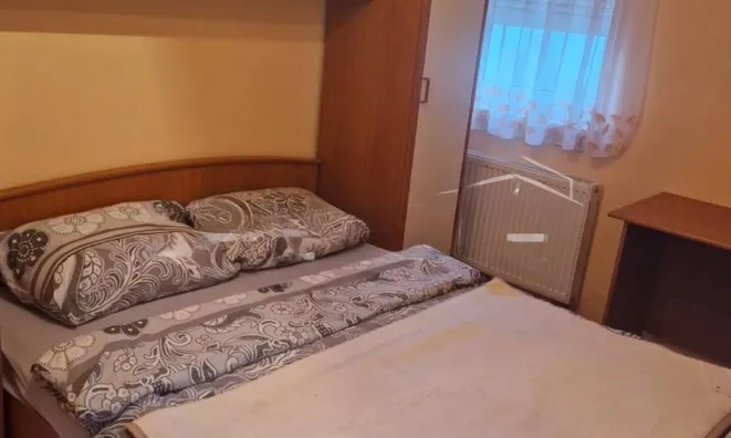 Недвижимость Трёхкомнатная квартира, Запад: 6