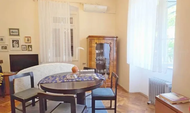 Недвижимость Two-room apartment in the Center: 3