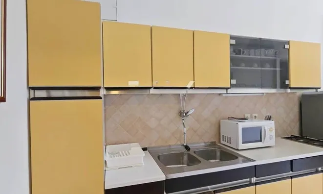 Недвижимость Two-room apartment in the Center: 4