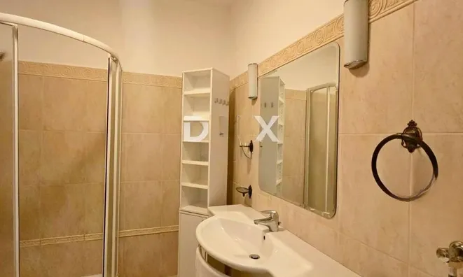 Недвижимость Two-room apartment in the Center: 9