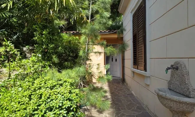 Недвижимость Two-room apartment in the Center: 13