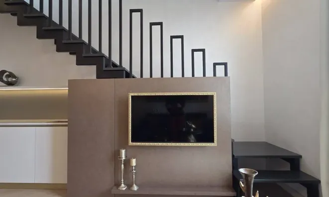 Недвижимость Three-room apartment, city center: 8