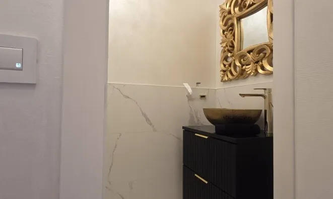 Недвижимость Three-room apartment, city center: 18