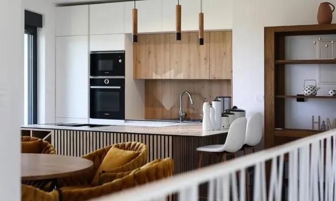 Недвижимость Two-room apartment Oprich: 3