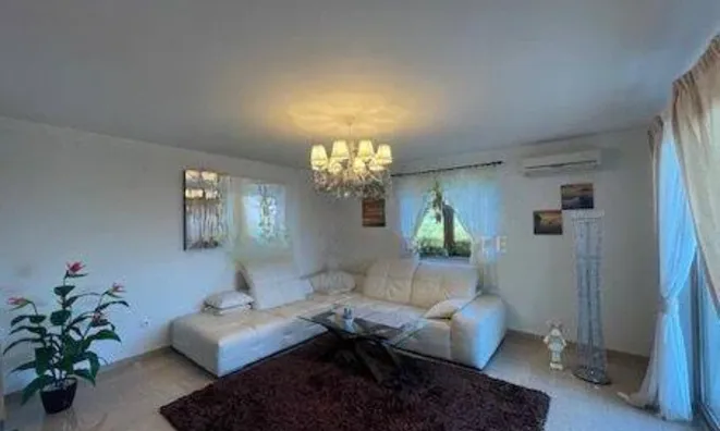 Недвижимость Family house in Polyany: 4