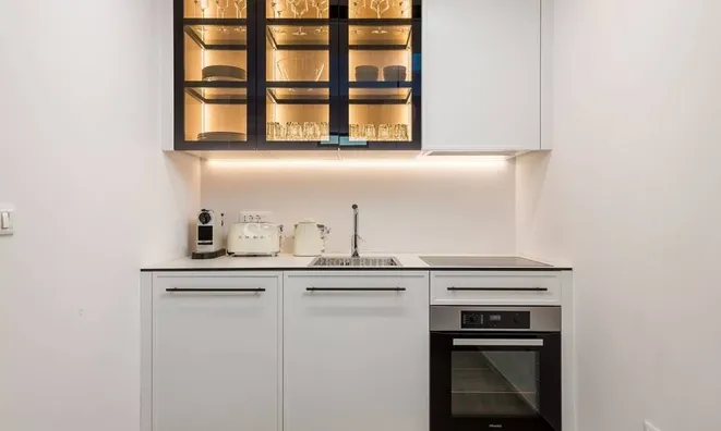 Недвижимость Two-room apartment in the center: 6