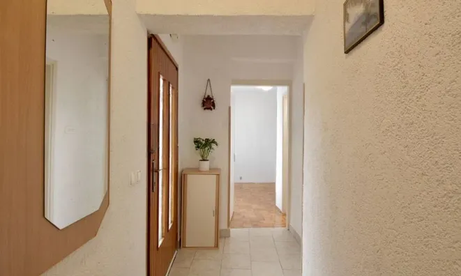 Недвижимость Three-room apartment in Opatija: 24