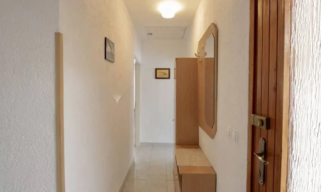 Недвижимость Three-room apartment in Opatija: 25