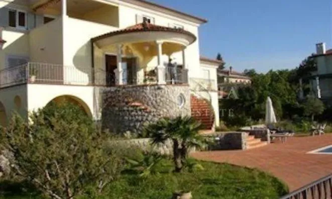 Недвижимость Family house in Pobri: 5