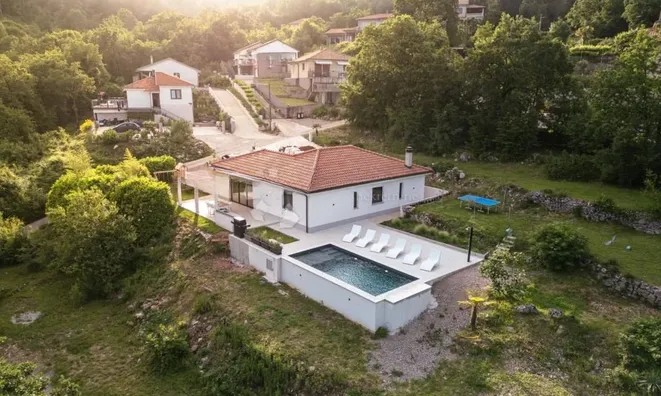 Недвижимость Family house 145 m² in Opatija: 2