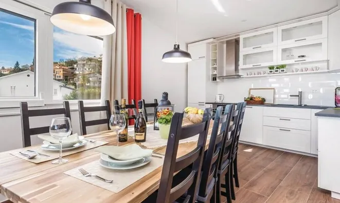 Недвижимость Four-room apartment, Opatija: 5