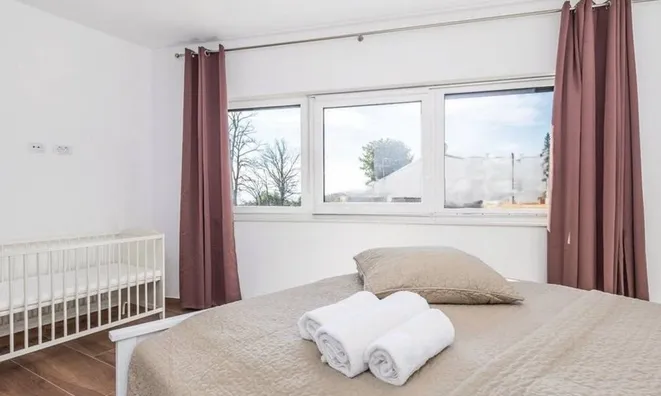 Недвижимость Four-room apartment, Opatija: 9
