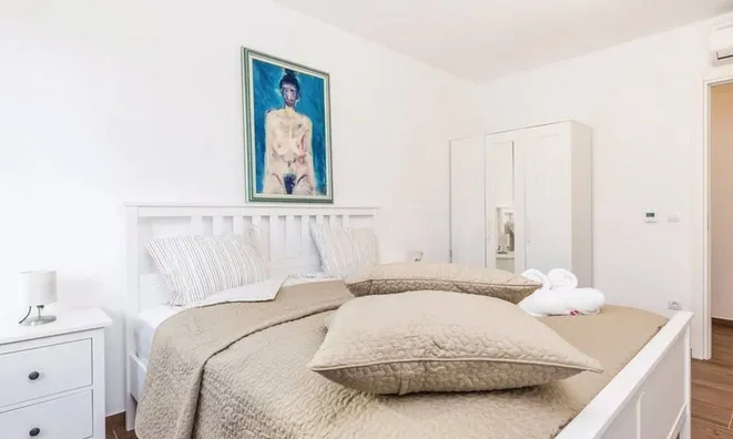 Недвижимость Four-room apartment, Opatija: 12