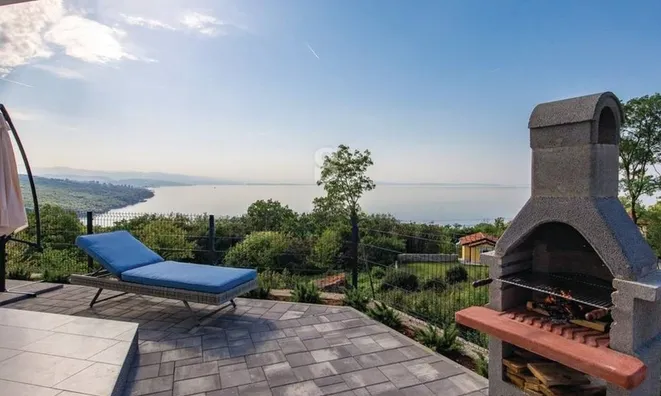 Недвижимость Four-room apartment, Opatija: 17