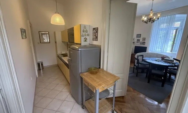 Недвижимость Two-room apartment in the city center: 7