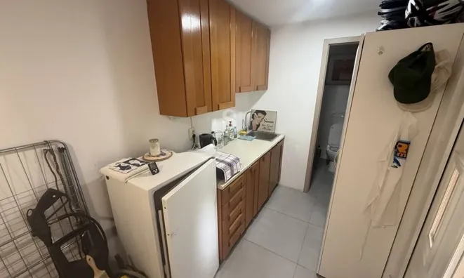 Недвижимость Two-room apartment in the city center: 14