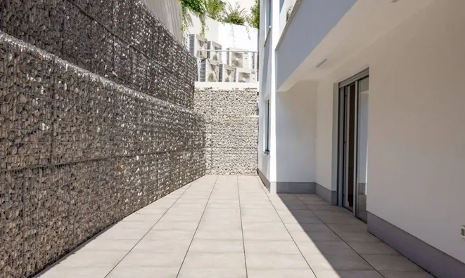 Недвижимость Two-room apartment in the Center: 4