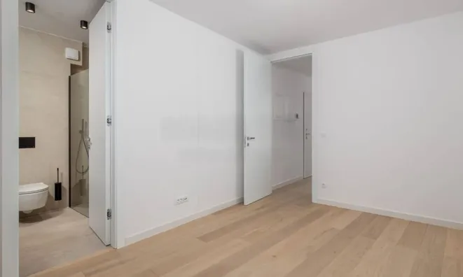 Недвижимость Two-room apartment in the Center: 10