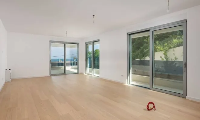 Недвижимость Three-room apartment in the center of Opatija: 2