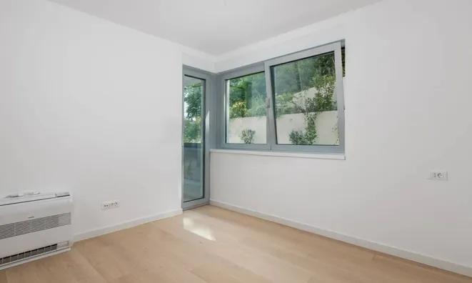 Недвижимость Three-room apartment in the center of Opatija: 15