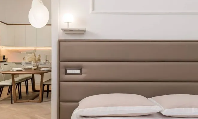 Недвижимость Three-room apartment in the center: 2