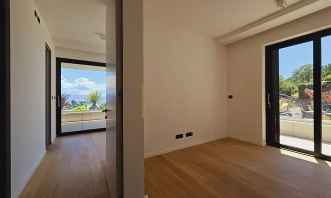 Недвижимость Apartments Center Opatija: 14