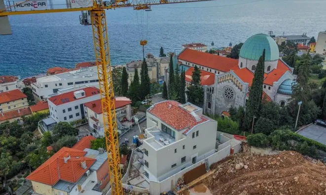 Недвижимость Four-room apartment, Central, Opatija: 12