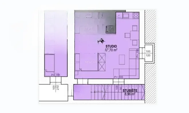 Недвижимость Two-room apartment in the center: 3