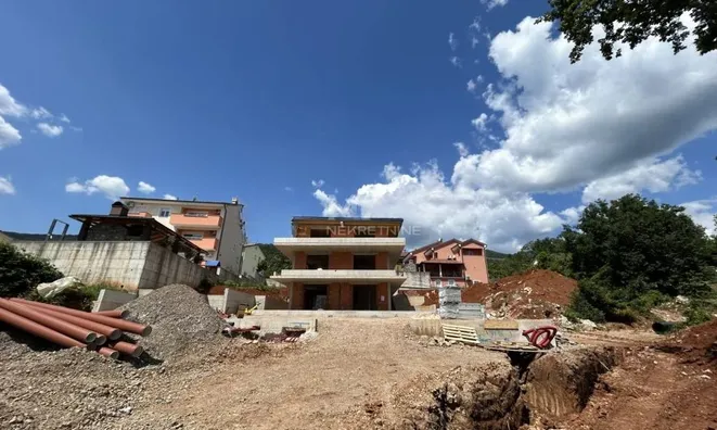 Недвижимость Two-room apartment Icici: 10