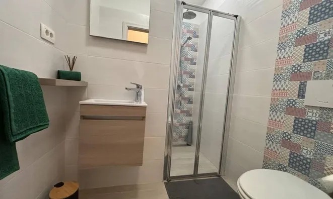Недвижимость Three-room apartment in the center: 14