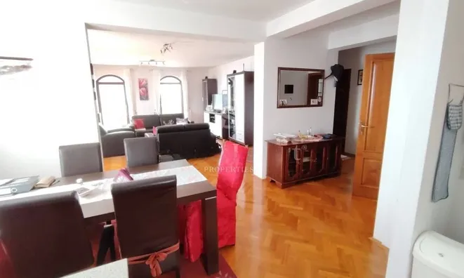 Недвижимость Семейный дом 394 м² Опатия: 12
