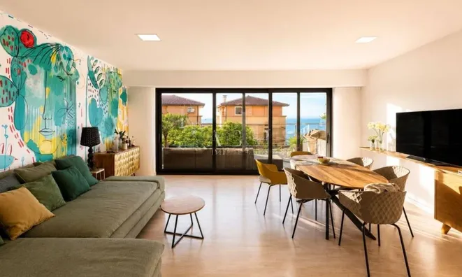 Недвижимость Two-room apartment in the center: 1