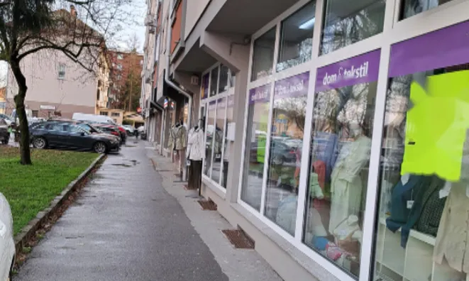 Недвижимость Коммерческое помещение на Целовшке: 2