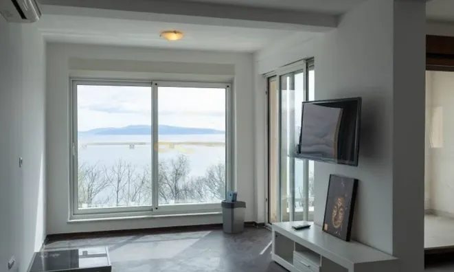 Недвижимость Two-room apartment Opatija: 2