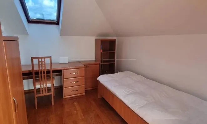 Недвижимость Four-room apartment: 7
