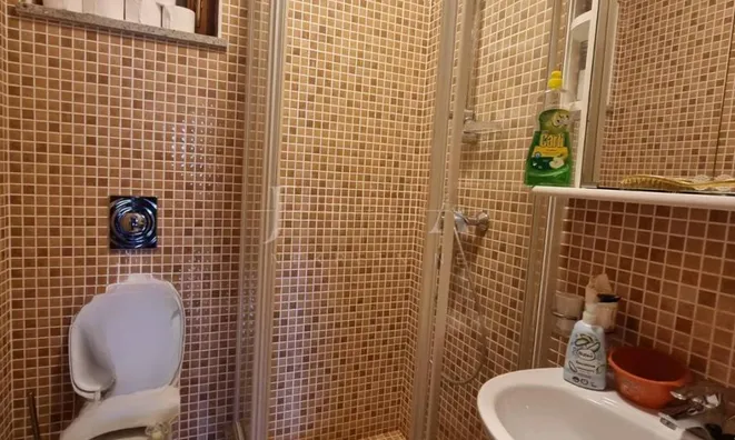 Недвижимость Four-room apartment: 9