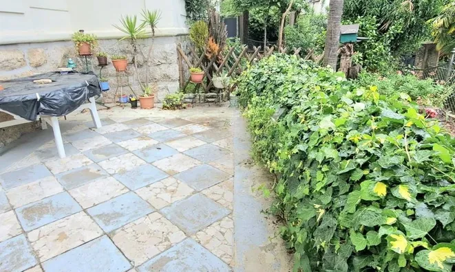 Недвижимость Two-room apartment Downtown: 6