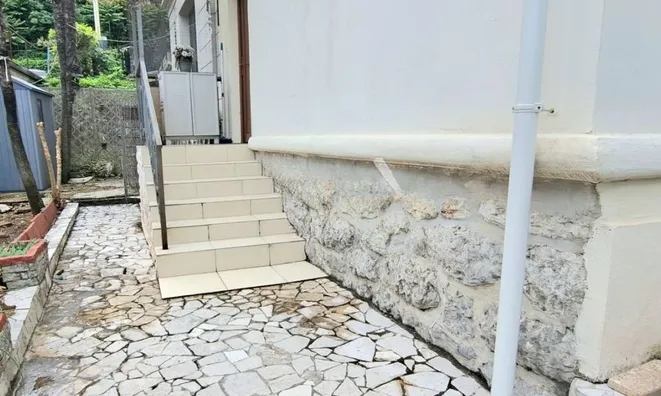 Недвижимость Two-room apartment Downtown: 8