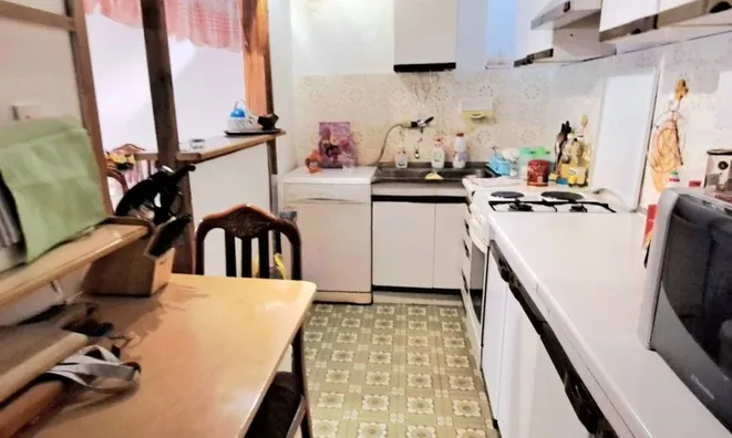 Недвижимость Two-room apartment Downtown: 15
